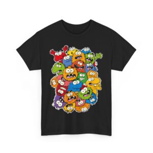 T-shirt noir orné de plusieurs personnages de dessins animés colorés et amusants.